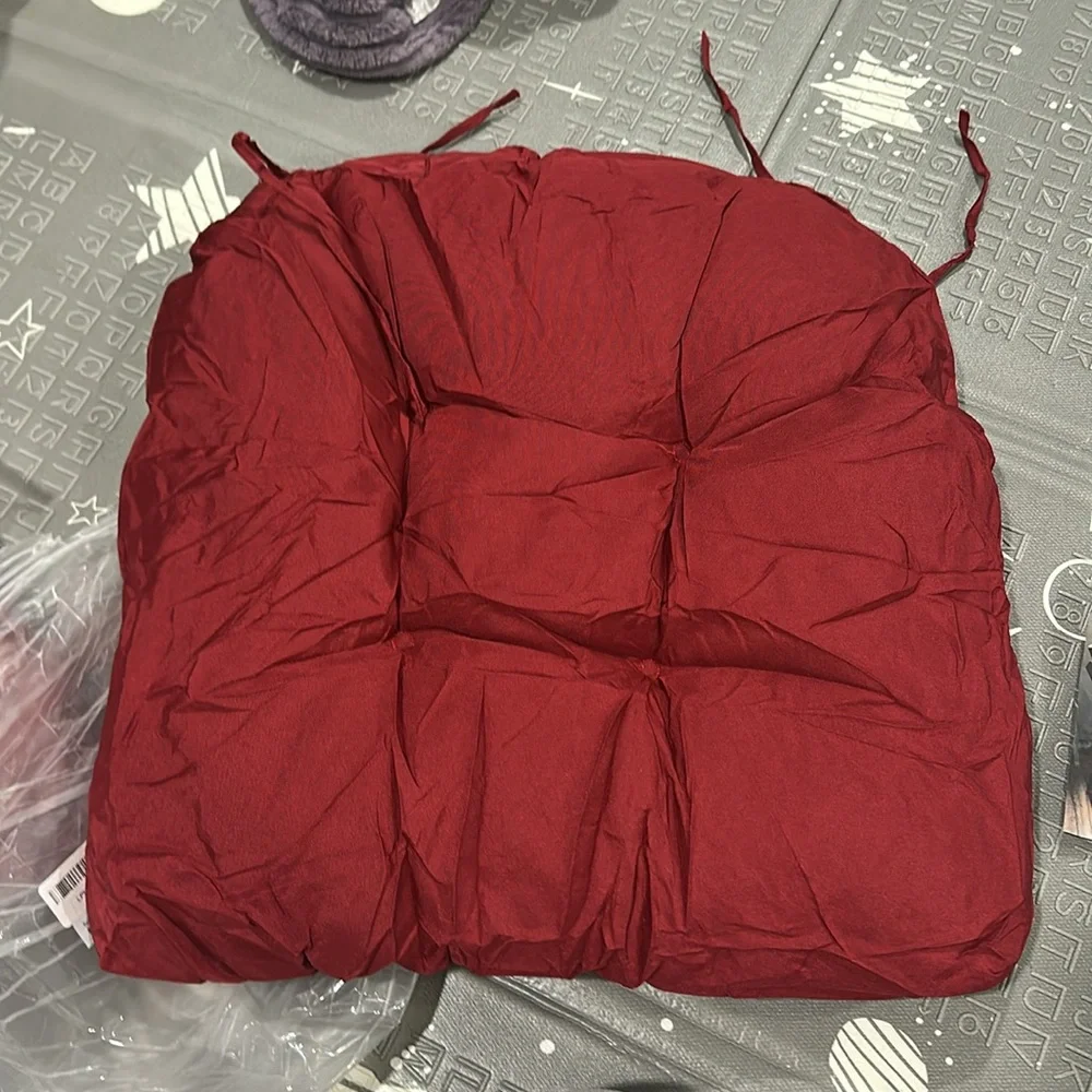 NWT set of 2 burgundy 19x19 in rocking chair / chair cushions